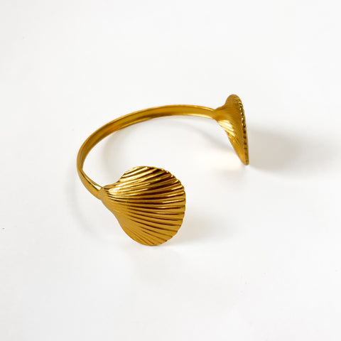 Shell Cuff Bangle