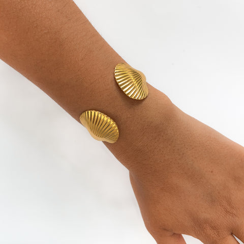 Shell Cuff Bangle