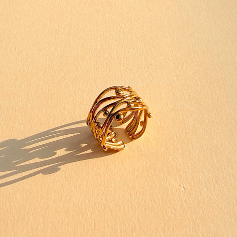 Dots Wire Ring