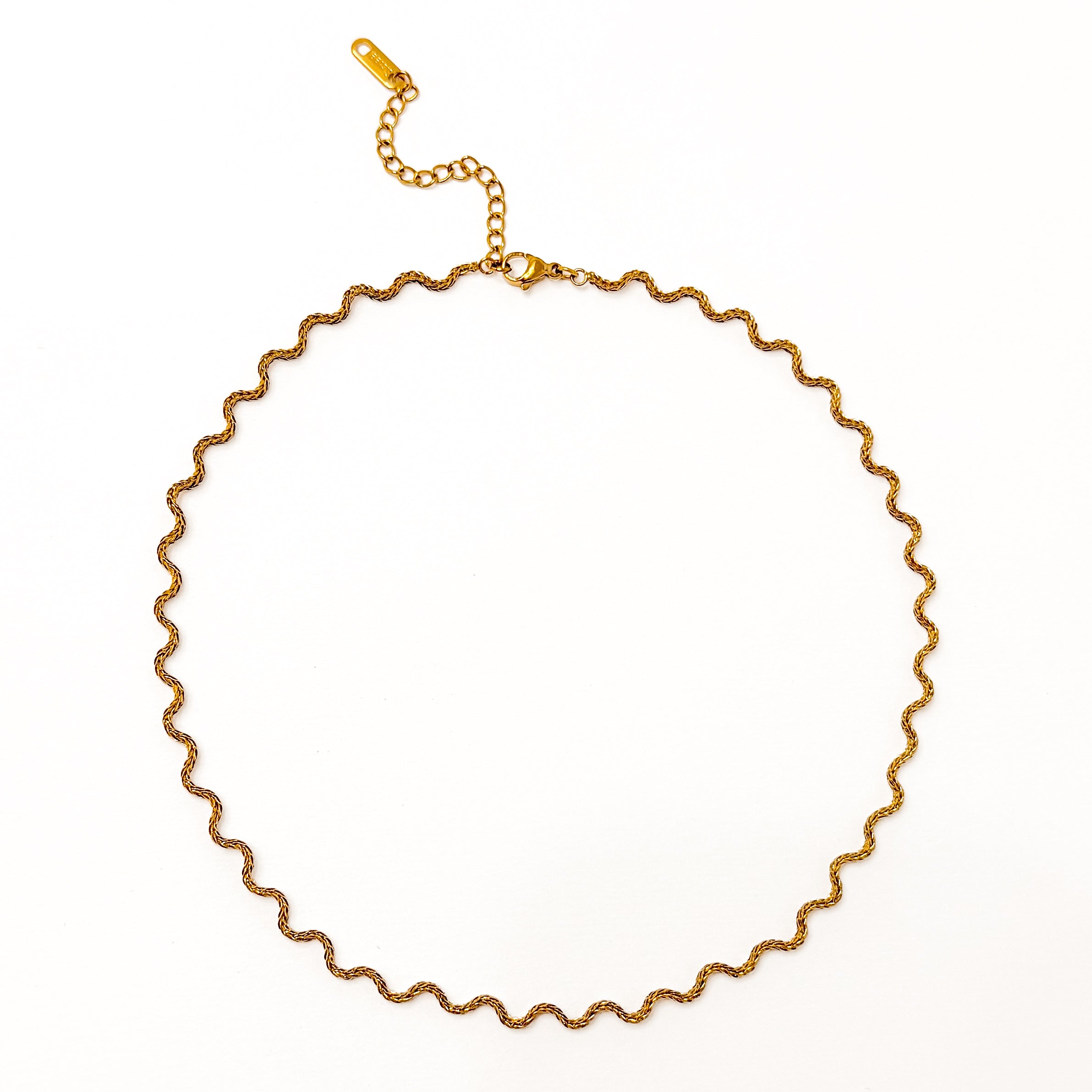 Wavy Necklace