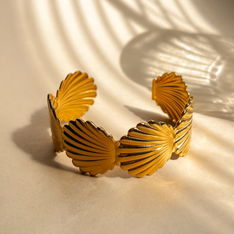Golden Shell Cuff Bangle
