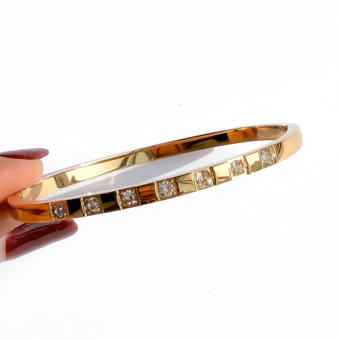 Brigth Bangle