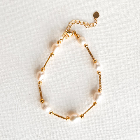 Pearly Bracelet