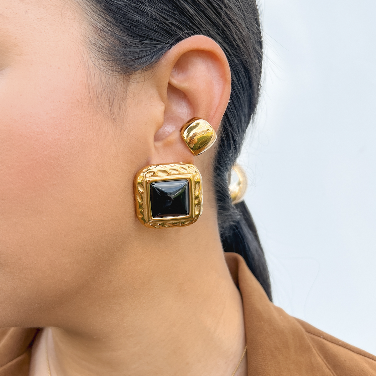 Onyx Square Studs