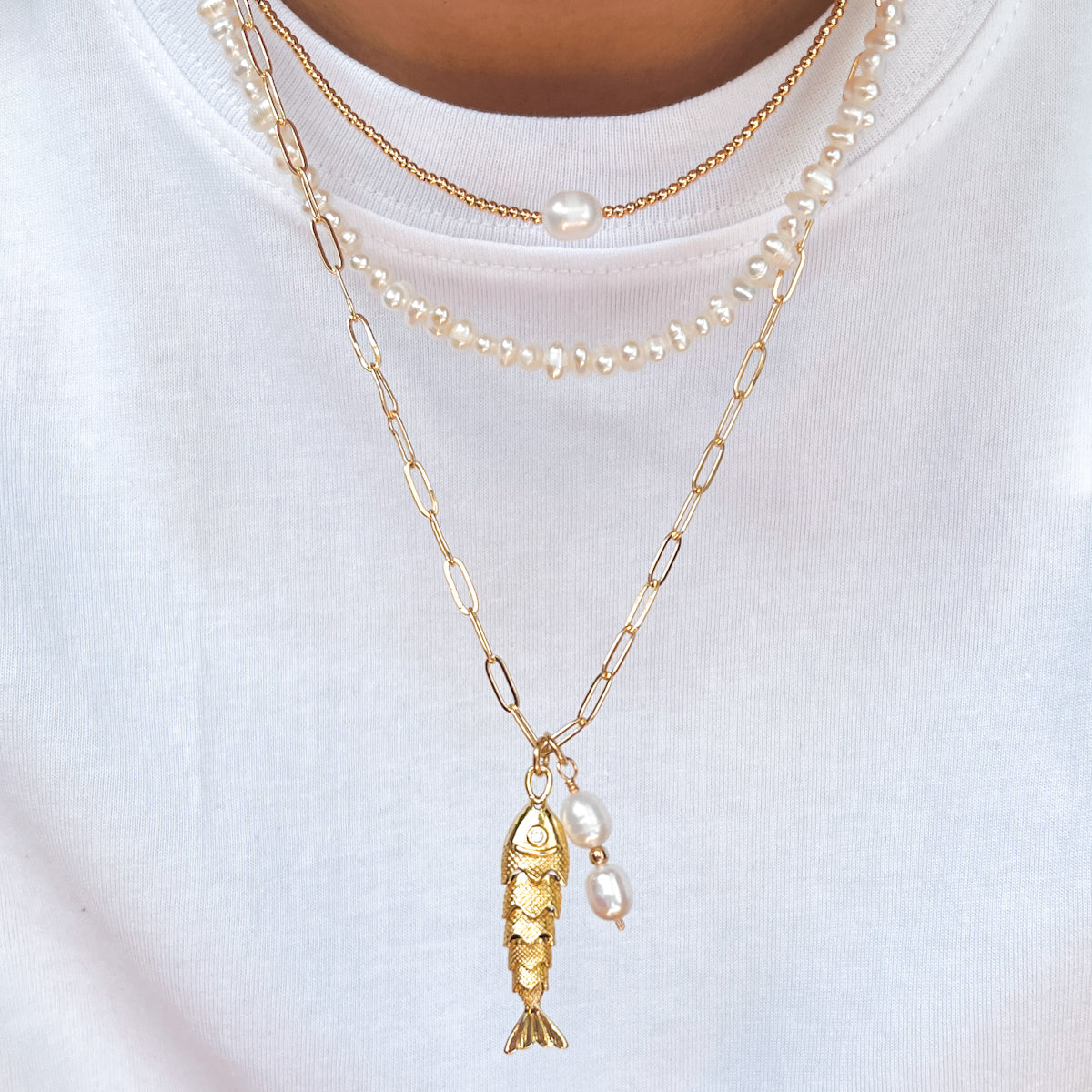 Simple Pearl Necklace